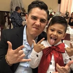 Meet your Posher, Pol